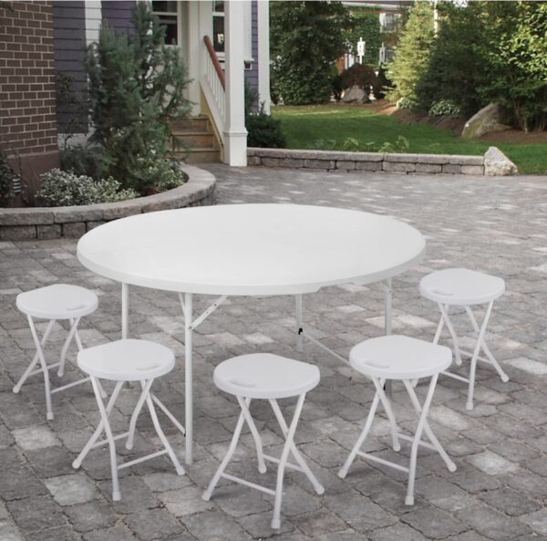 60’ Round Table